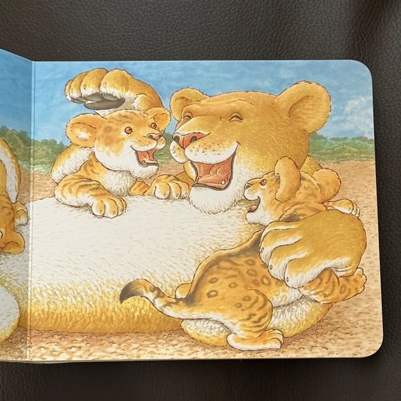 HUG Jez Alborough Baby Board Book Animal Friends - Picture 10 of 16